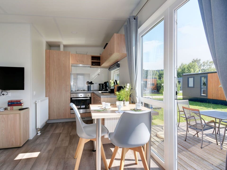 Furniture, Table, Cabinetry, Chair, Wood, Building, Window, Countertop, Plant, Interior Design