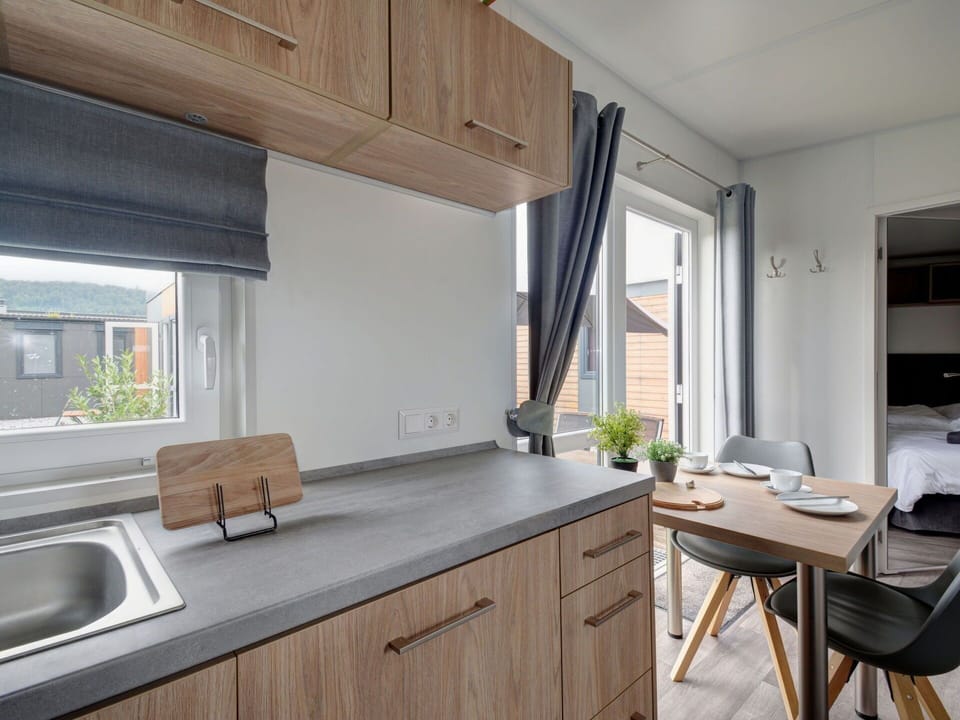 Cabinetry, Property, Furniture, Countertop, Kitchen Sink, Building, Wood, Window, Interior Design