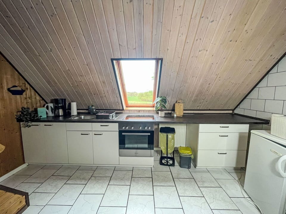 Cabinetry, Property, Kitchen Sink, Countertop, Tap, Sink, Building, Kitchen, Kitchen Stove, Wood