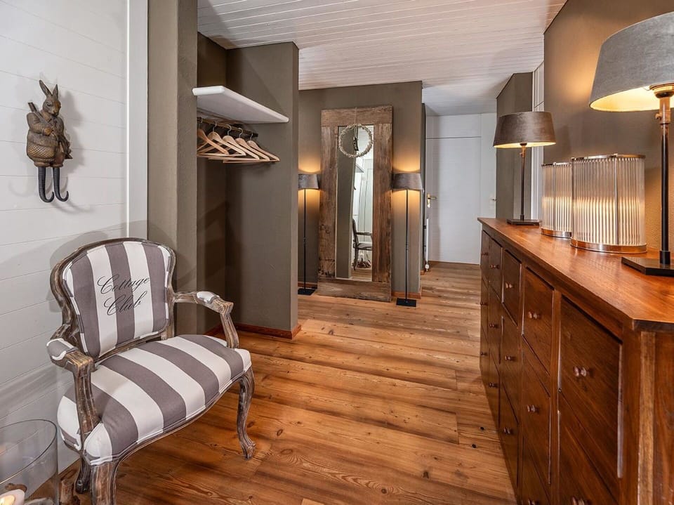 Furniture, Building, Property, Cabinetry, Wood, House, Interior Design, Flooring, Comfort, Floor
