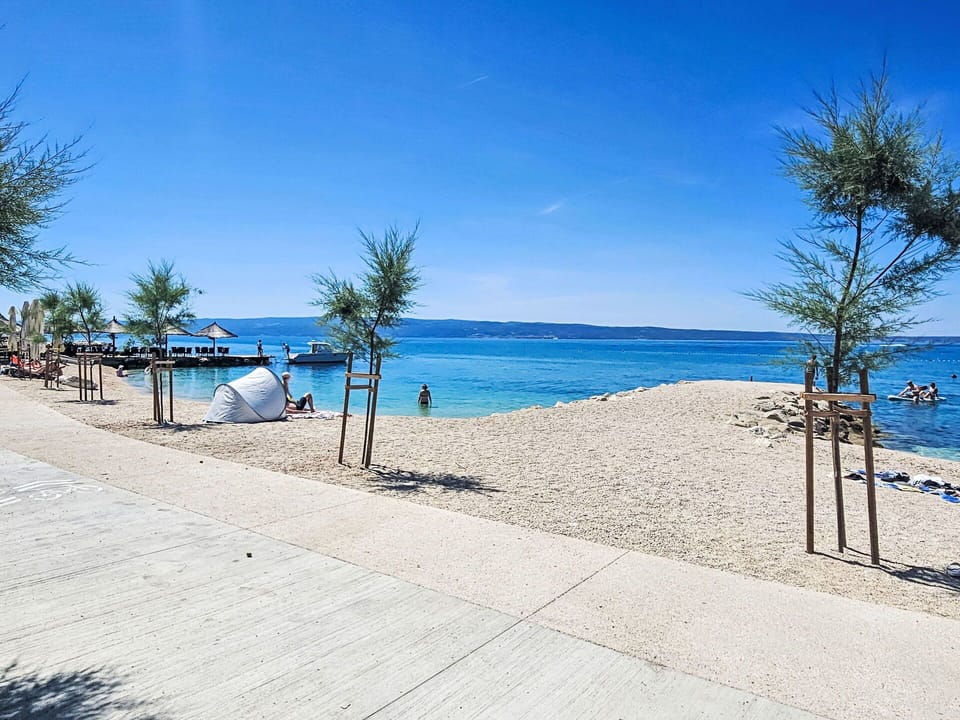 Water, Sky, Plant, Azure, Tree, Arecales, Beach, Coastal And Oceanic Landforms, Shade, Leisure
