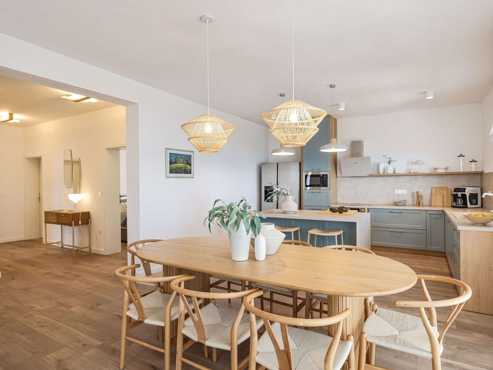 Table, Furniture, Property, Chair, Wood, Lighting, Interior Design, Flooring, Floor, Beige