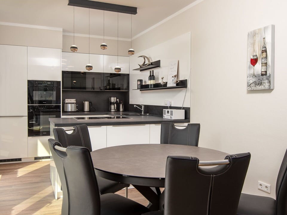 Table, Property, Furniture, Cabinetry, Countertop, Chair, Interior Design, Wood, Kitchen Appliance, Building