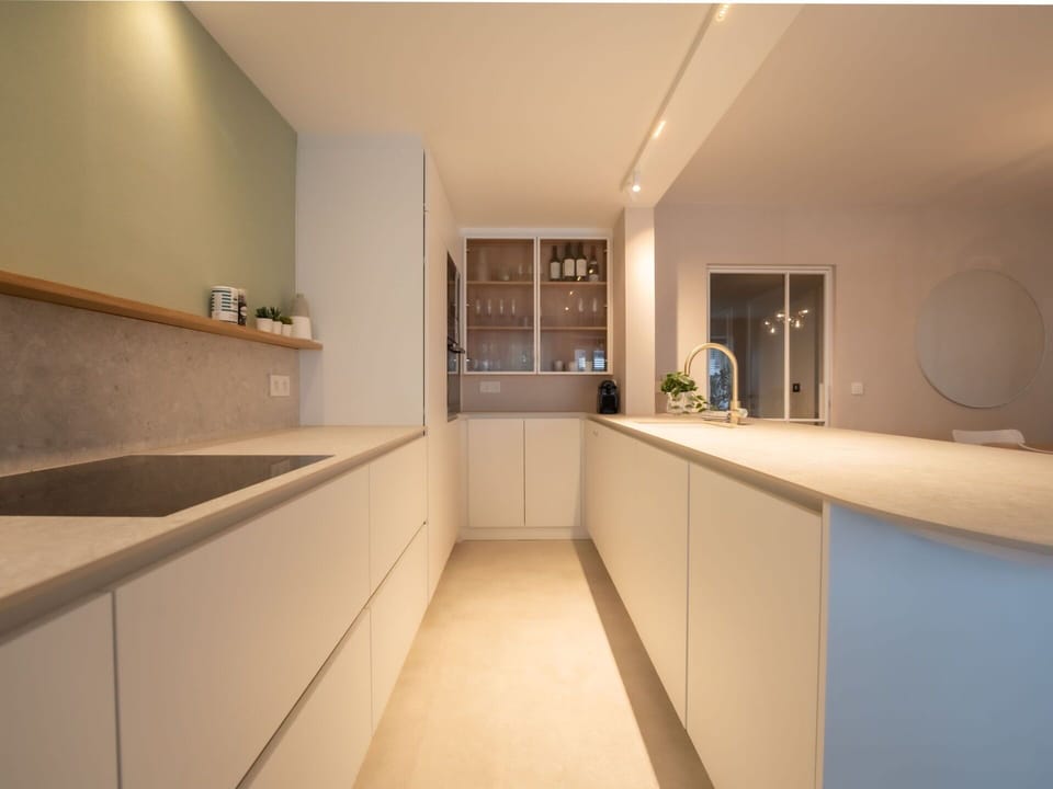 Cabinetry, Property, Countertop, Furniture, Kitchen Sink, Sink, Wood, Building, Flooring, Interior Design