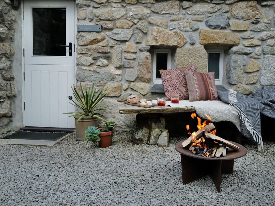 Plant, Property, Flowerpot, Houseplant, Window, Wood, Table, Outdoor Furniture, Road Surface, Wall