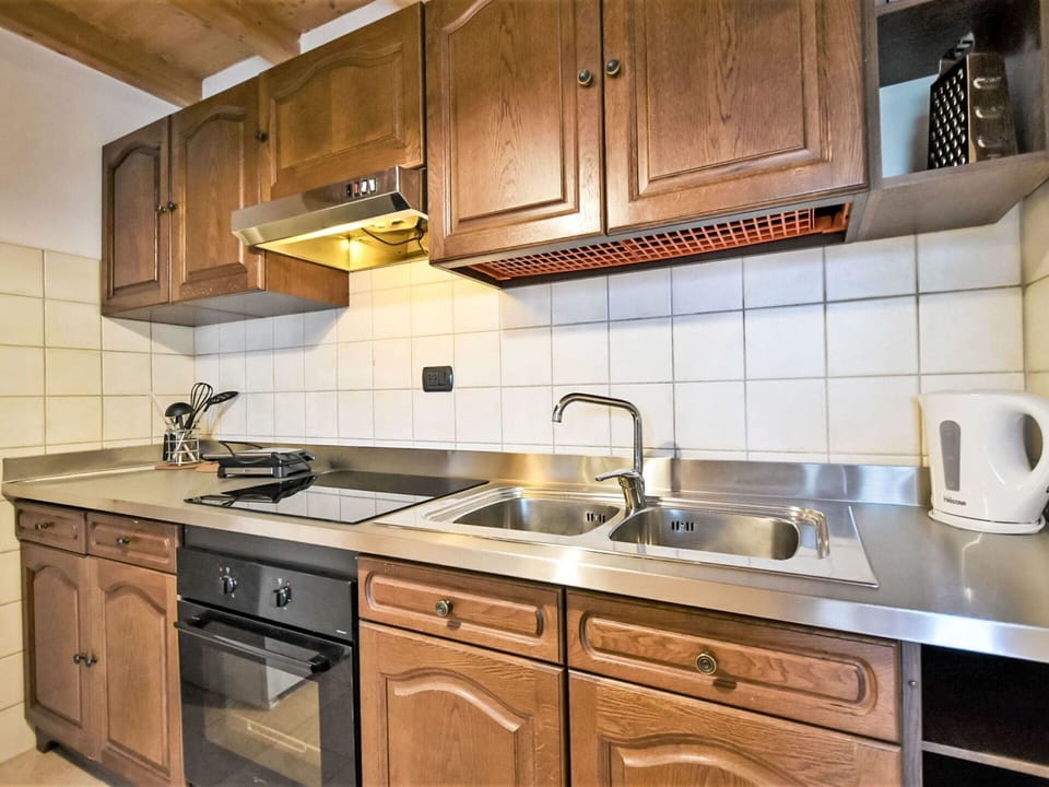 Brown, Cabinetry, Kitchen Sink, Sink, Countertop, Tap, White, Building, Wood, Interior Design