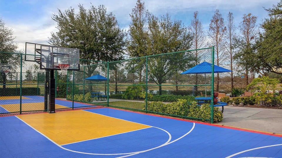 Sport court
