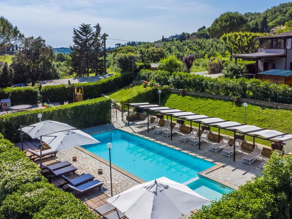 Swimming Pool, Outdoor Furniture, Leisure, Resort, Umbrella, Sunlounger, Eco Hotel, Garden, Shade, Landscaping