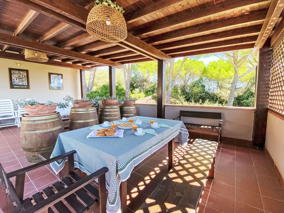 Porch, Balcony, Home, Baluster, Handrail, Fence, Villa, Outdoor Furniture, Wood Stain, Eco Hotel