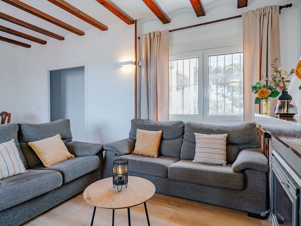 Sky, Table, Property, Furniture, Building, Plant, Chair, Window, Outdoor Table, Tableware