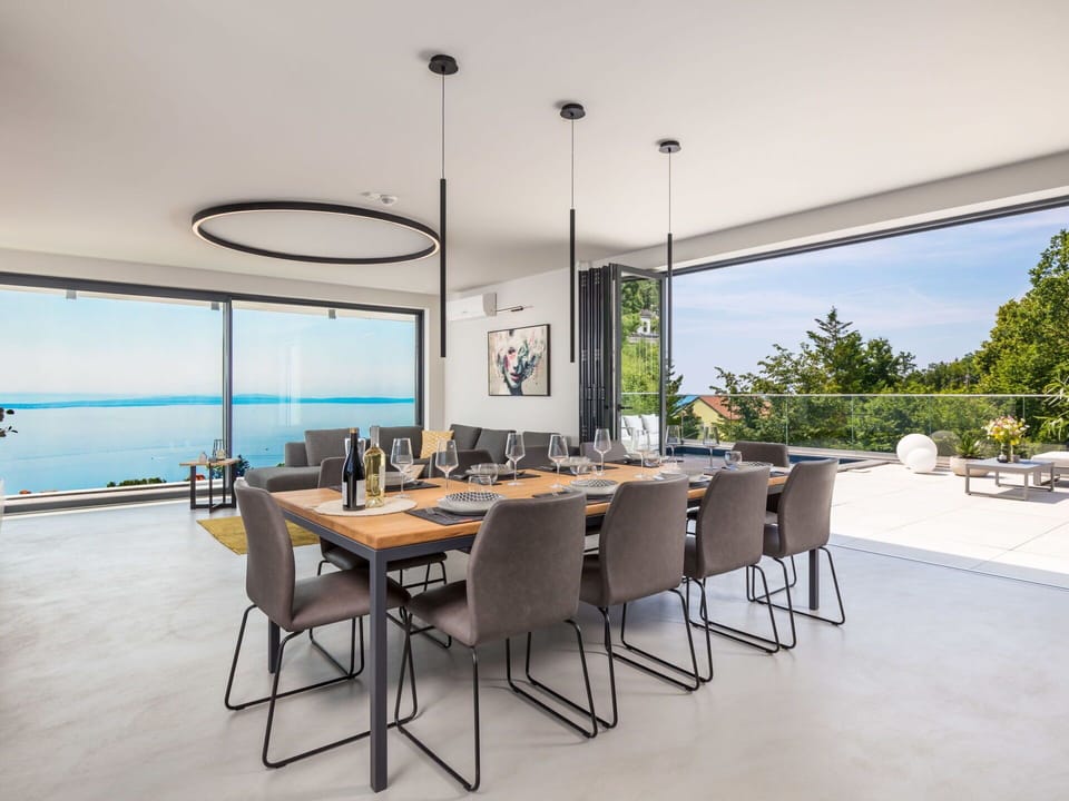 Sky, Table, Property, Furniture, Building, Plant, Chair, Window, Outdoor Table, Tableware