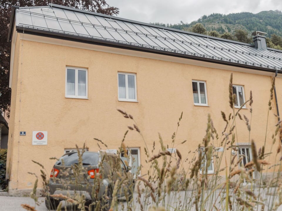 Plant, Building, Window, House, Vehicle, Motor Vehicle, Door, Wood, Wall, Roof