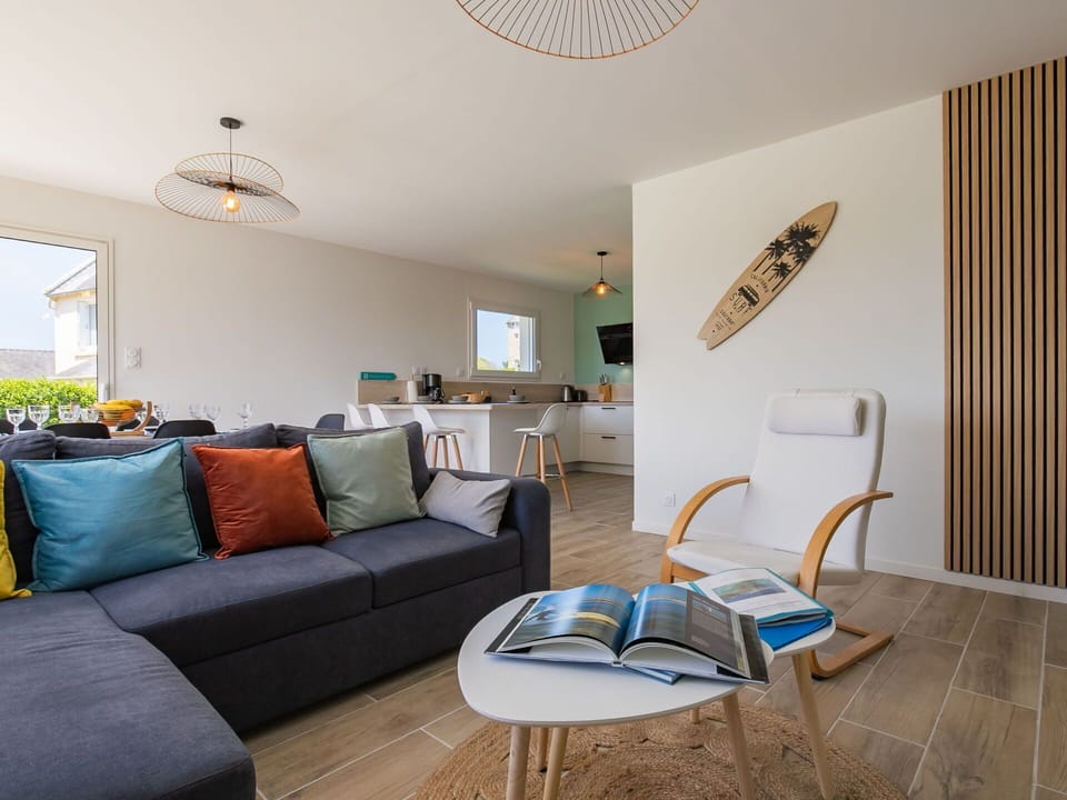 Furniture, Interior Design, Wood, Flooring, Floor, Ceiling, Couch, Lighting, Living Room, Table