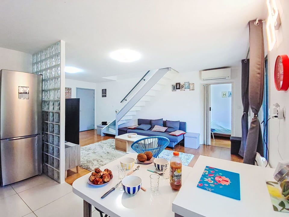 Interior Design, Furniture, Flooring, Floor, Room, Ceiling, Couch, Apartment, Living Room, Table