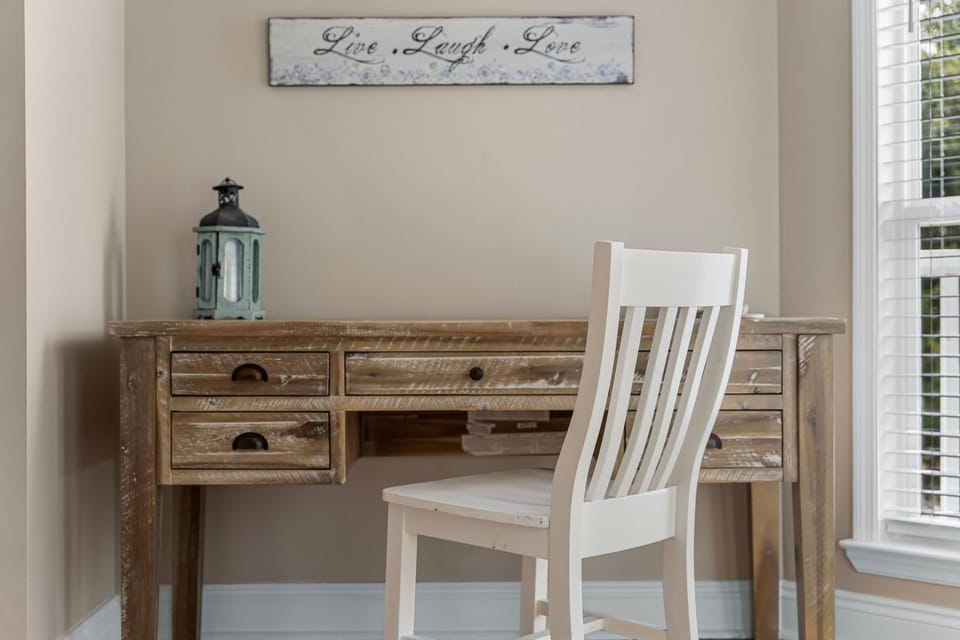 Desk Area