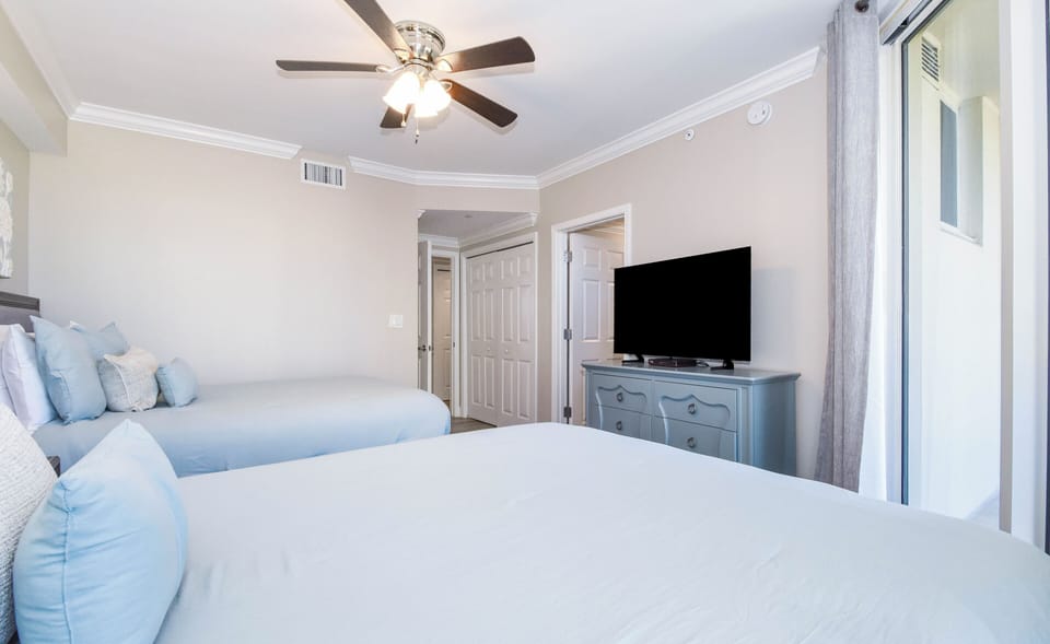 Silver Shells Maarten 308 - Guest Bedroom 2