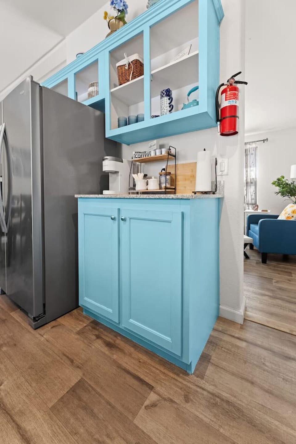 Keurig coffee bar included