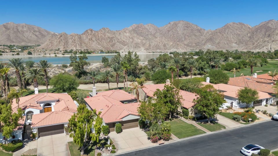 ultimate desert oasis (7)