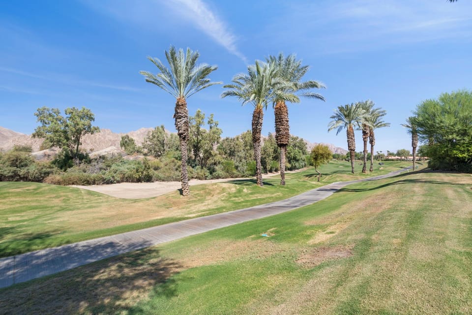 ultimate desert oasis (14)