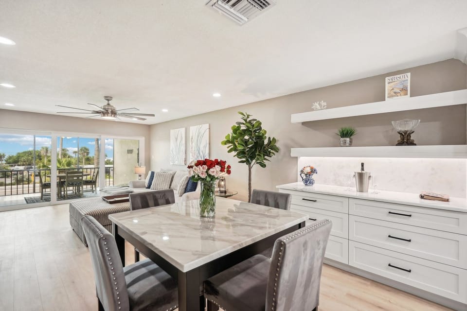 Dining Area - Seating for four and buffet.