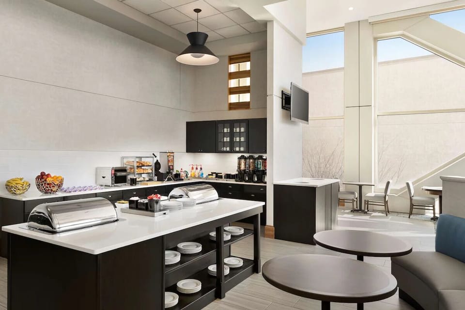 Start mornings with an easy buffet spread and coffee bar.