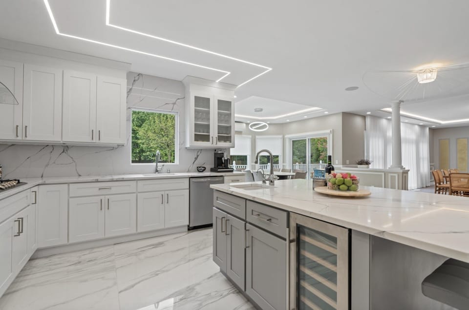 Indoors, Kitchen, Kitchen Island, Sink, Sink Faucet