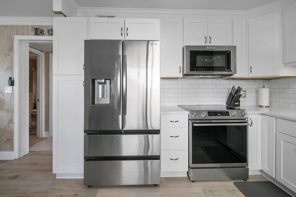 Updated Kitchen Stocked!