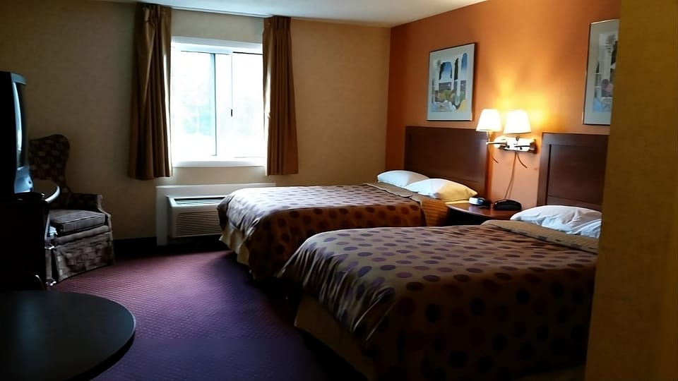 Unit with 2 Double Beds