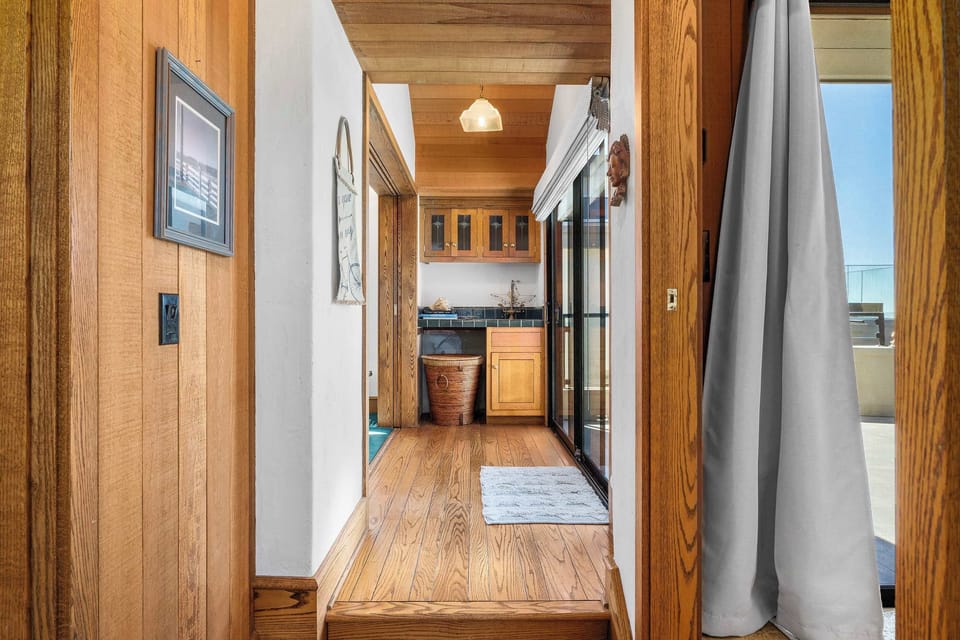 Primary Bedroom - Top Floor