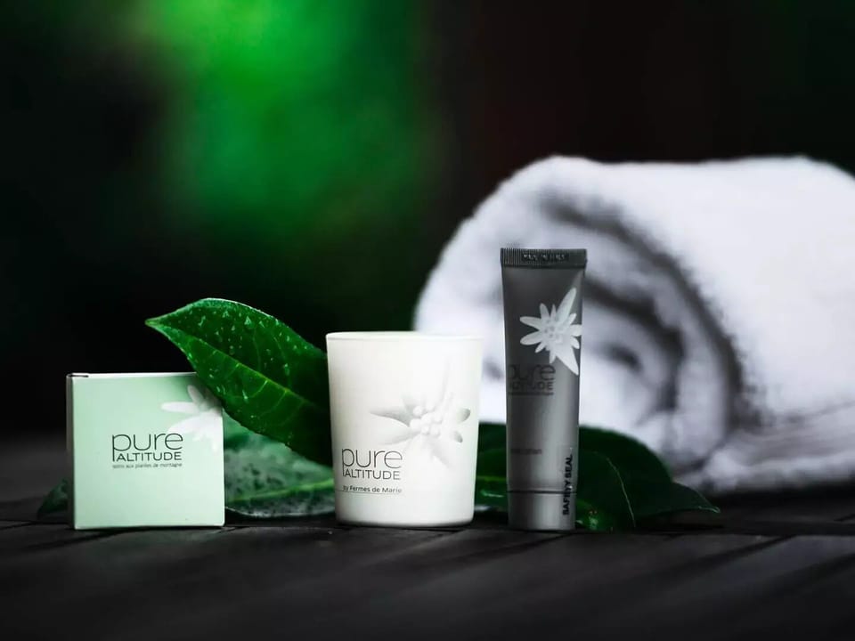 Bathroom amenities
