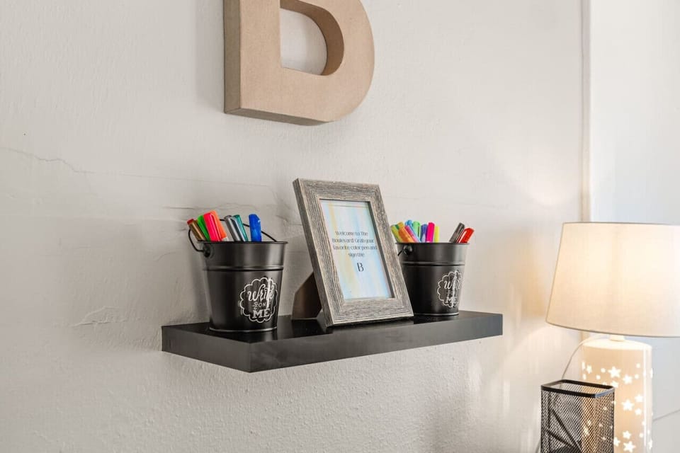 Sign the “B” and become part of The Boulevard guest family!