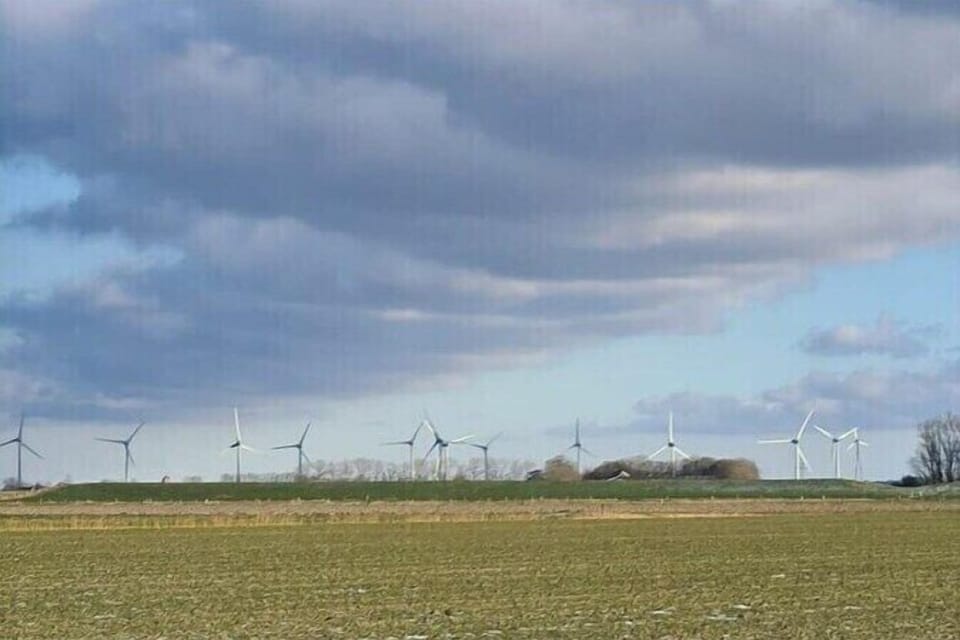 Surroundings [summer] (1-5 km)
