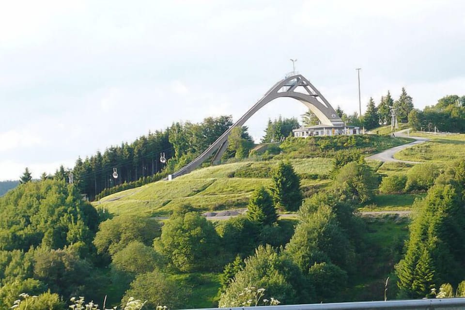 Surroundings [summer] (1-5 km)