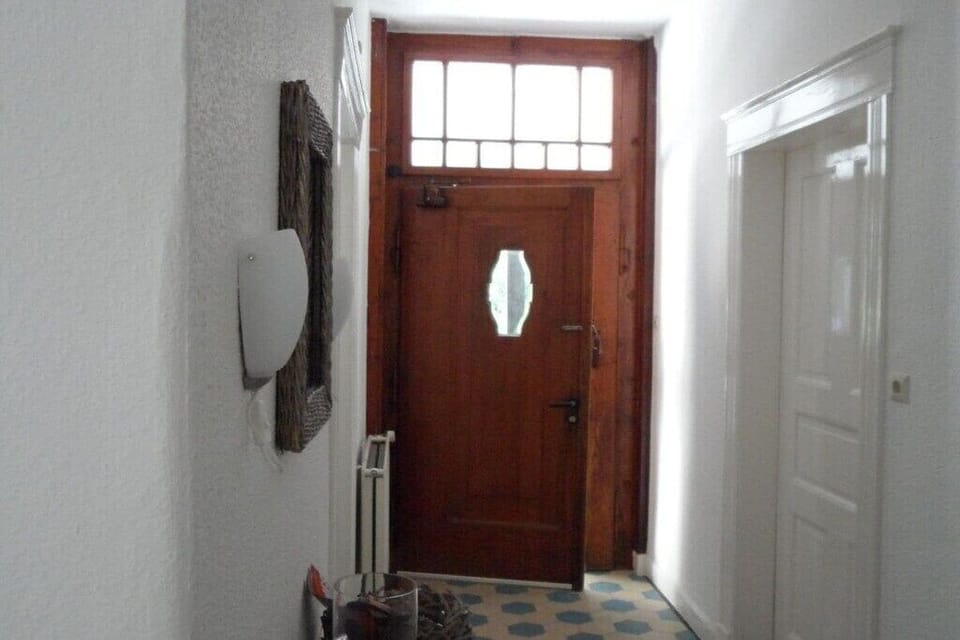 Entrance / Reception
