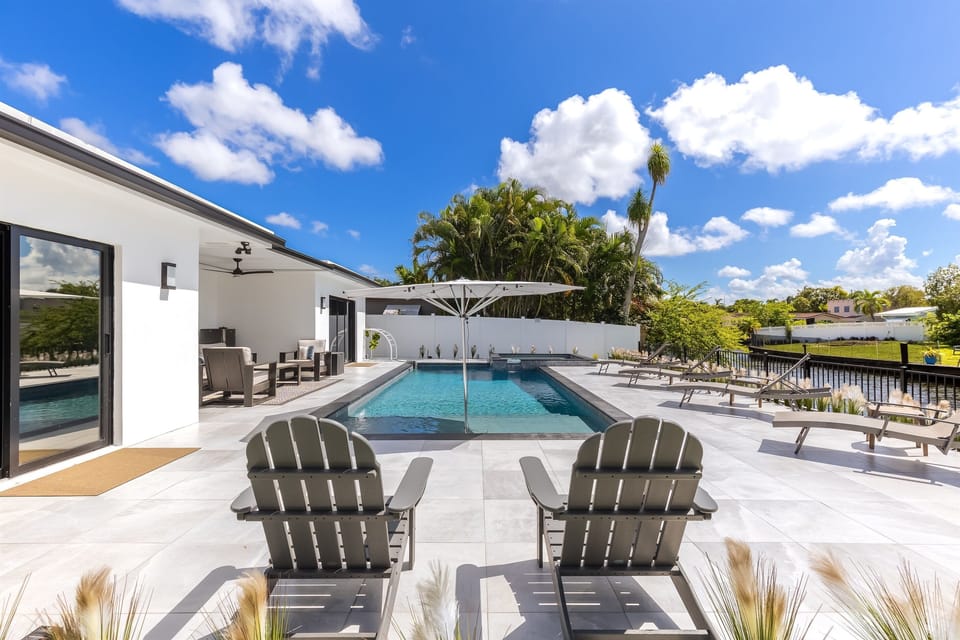 Welcome to your Serene Pool Retreat