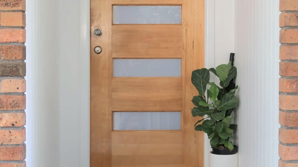 Welcome home. ✨ There’s something so inviting about the warm wood tones and clean lines.