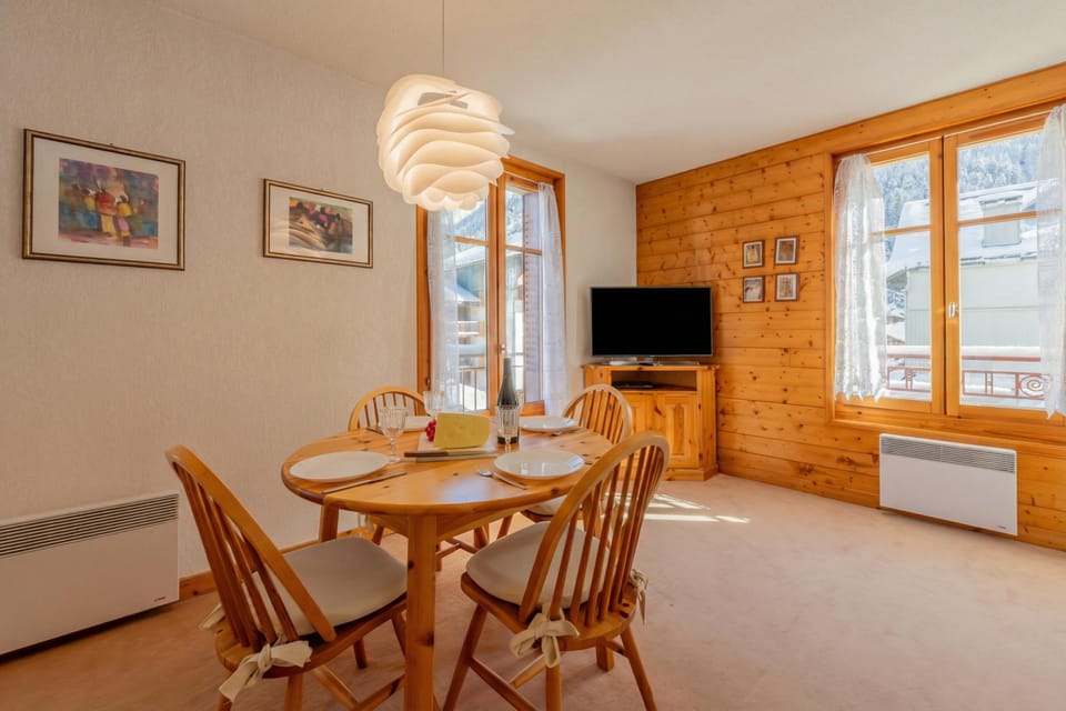Living and dining room