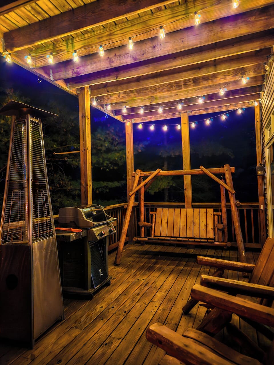String light vibes, lower level deck