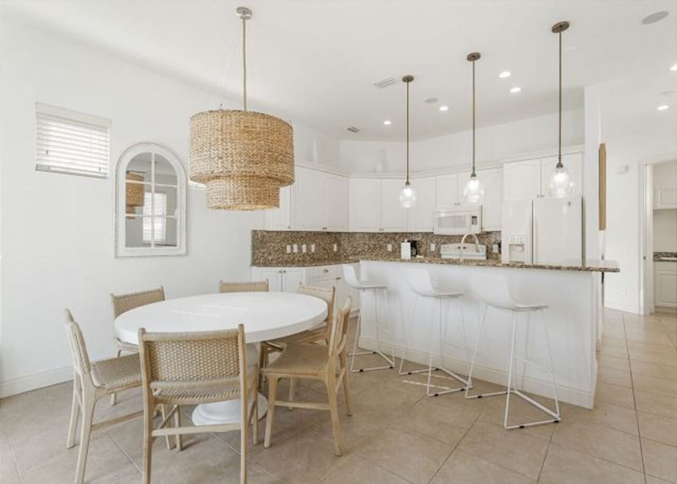 Open concept dining and kitchen