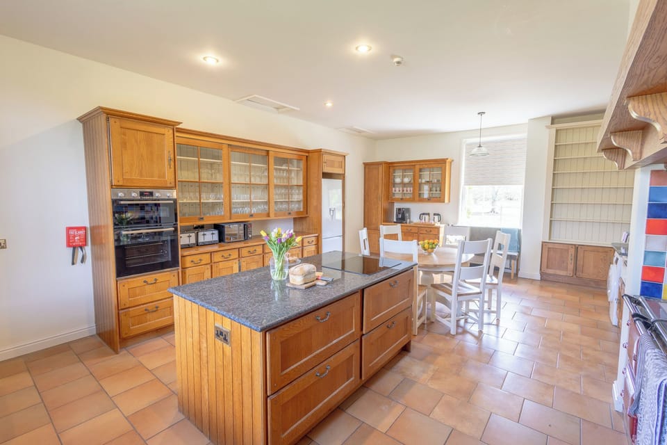Kitchen (1)