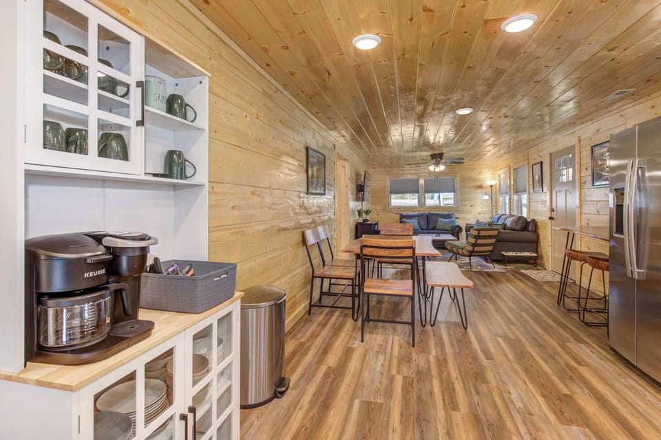 The open kitchen offers ample space & all the comforts of home