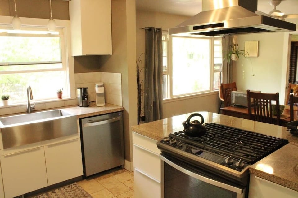 Fully stocked kitchen