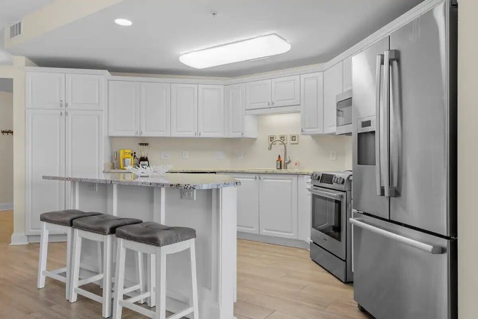 Bright Kitchen