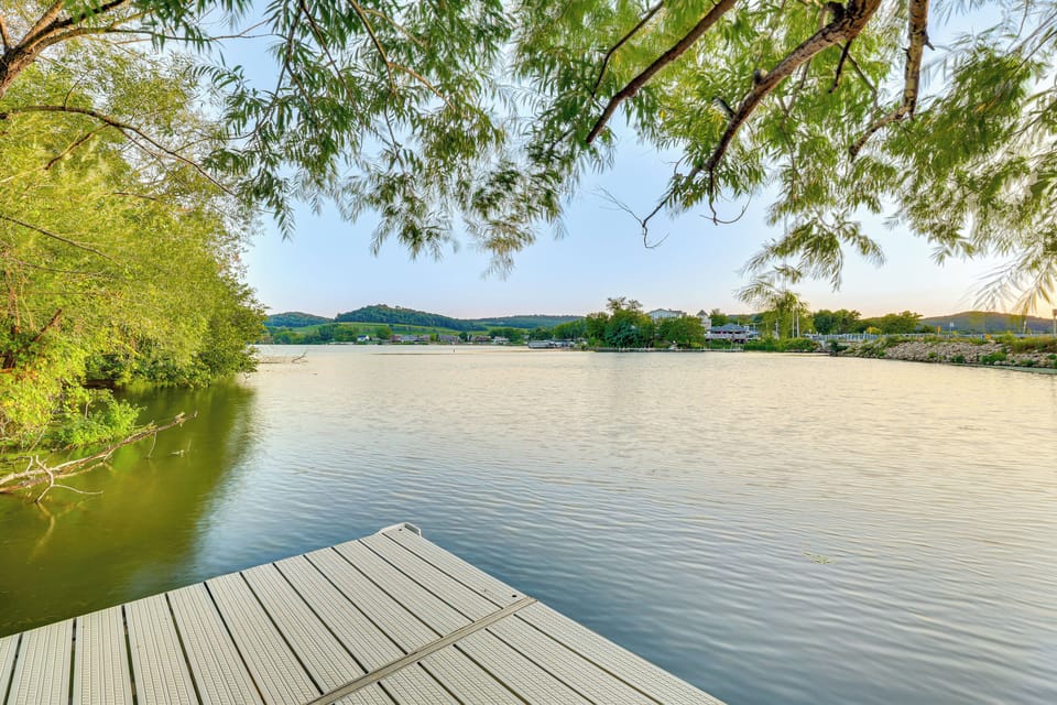 Private Dock | Lake Wisconsin Access