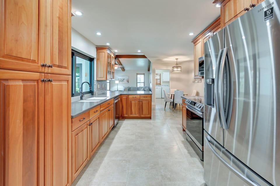 Kitchen | Cooking Basics | Drip/Single-Serve Coffee Maker | Dishwasher