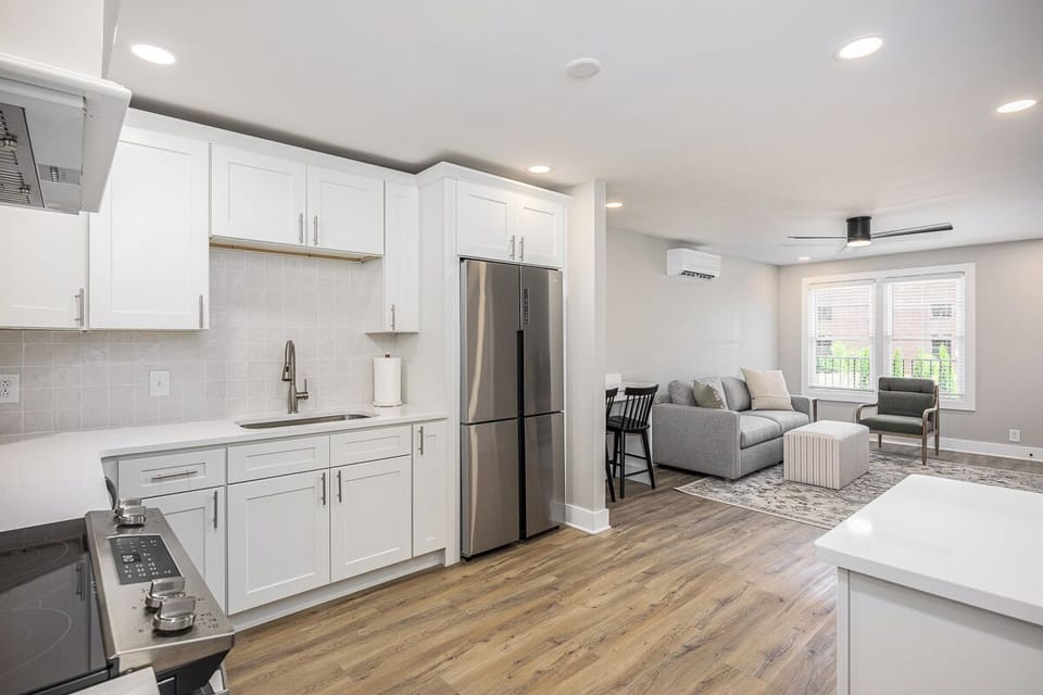 Open layout space for easy connections.