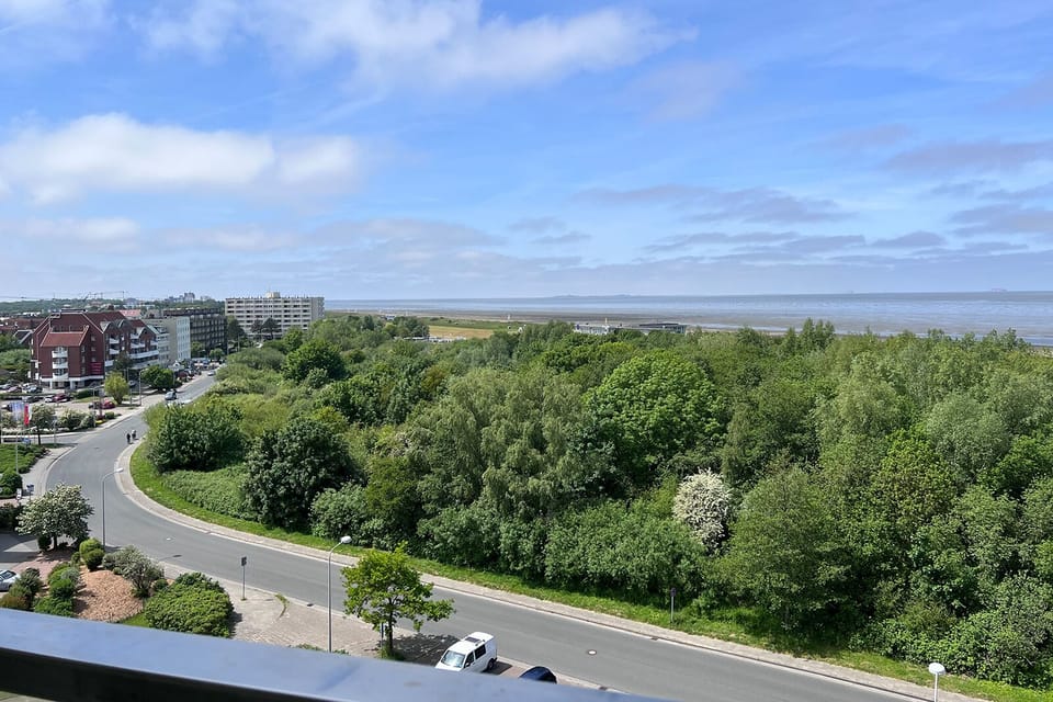 Beach/ocean view
