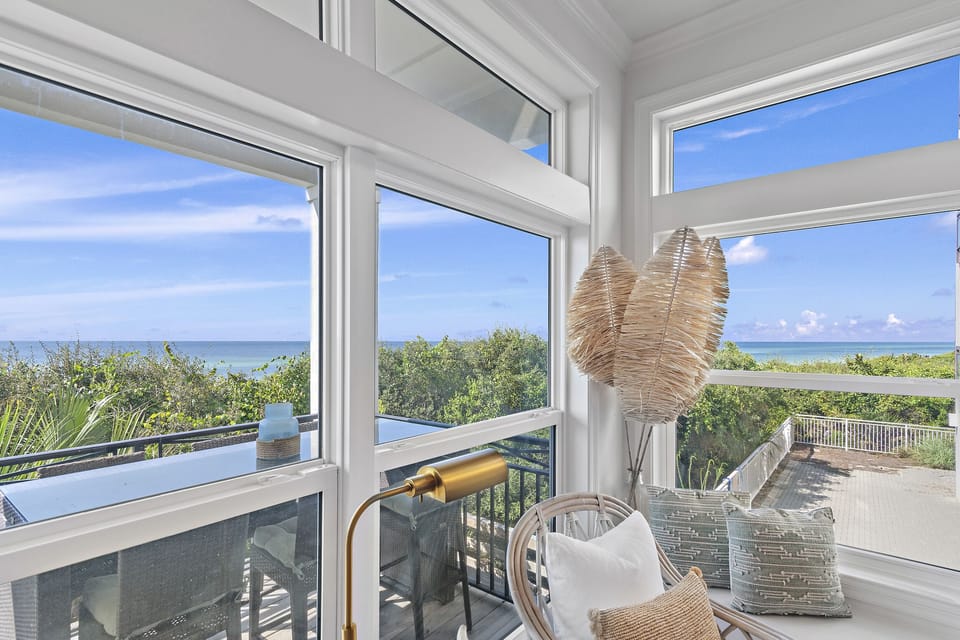 Camelot - Seagrove - Living Area