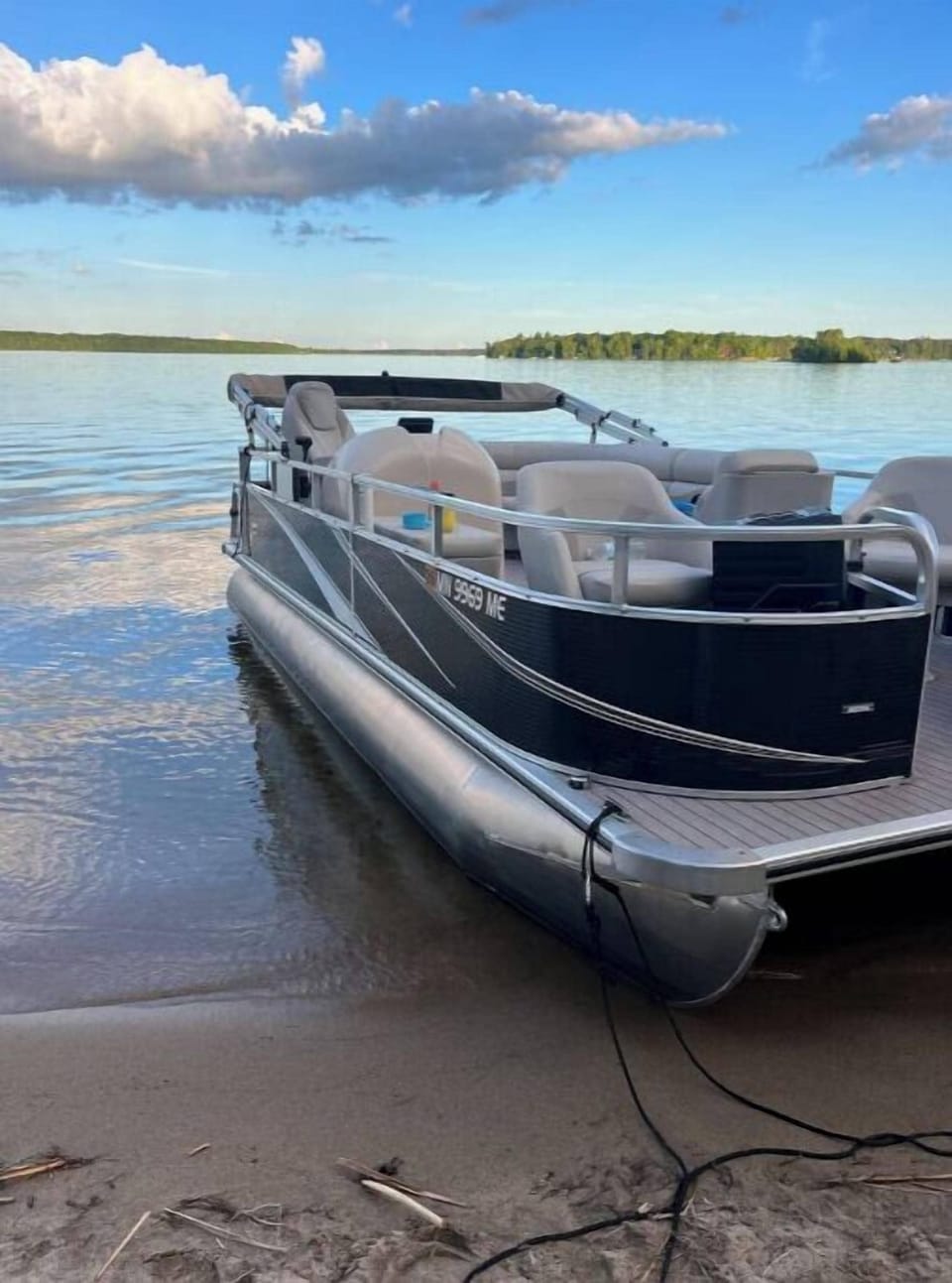 Example of Pontoon for rent!