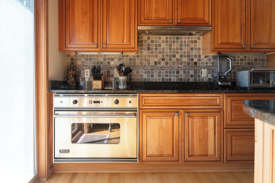 This Viking oven is ready for all your culinary experiments! 